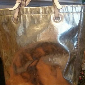 Micheal kors purse..